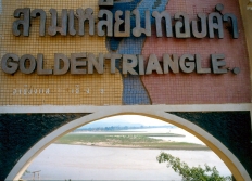 03 - Riviere Kok - Chieng Rai - Triangle d'or - Village Hmong