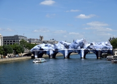 Expositions en galeries & dans la rue
