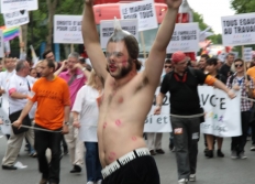 01-Defilé entre 15h30 et 16h30